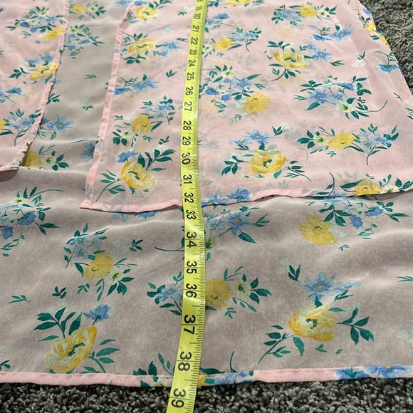 Ultra Flirt Soft Pink Flower Bloom High Low Kimono - Picture 15 of 16